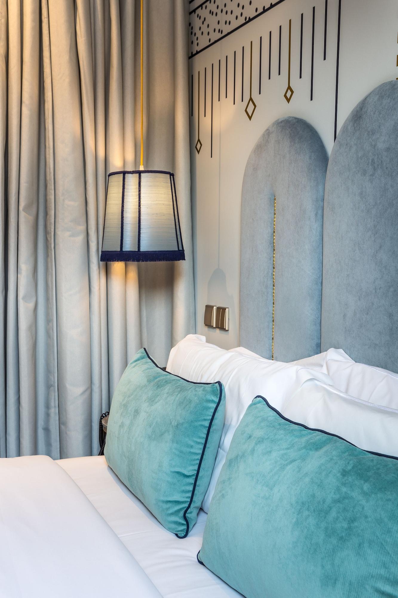 The Lift Boutique 3*