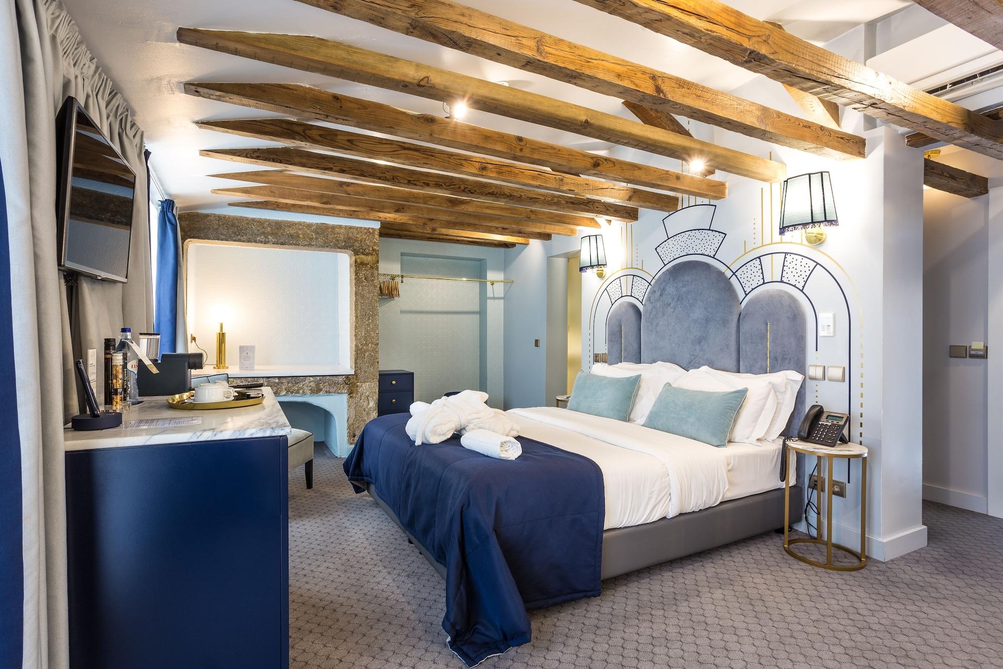 The Lift Boutique 3*